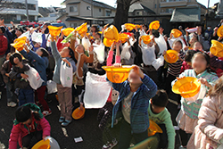 聖徳太子節分会 豆まき