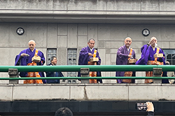 聖徳太子節分会 豆まき